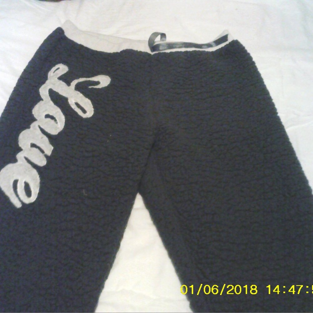 Love Sweatpants